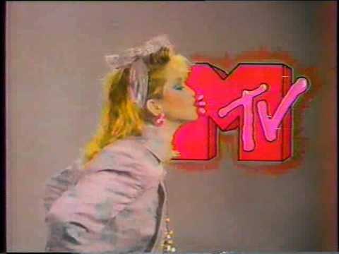 Madonna Kissing MTV Logo