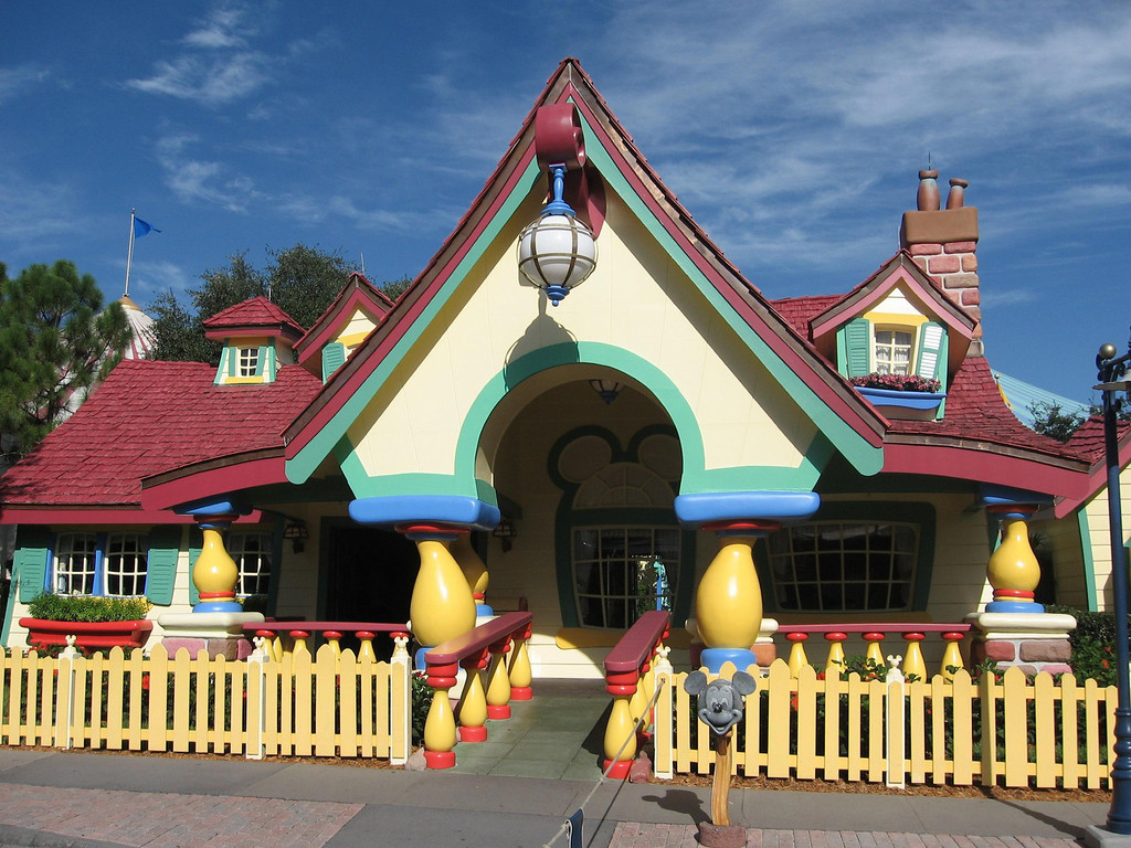 Mickeys Country House